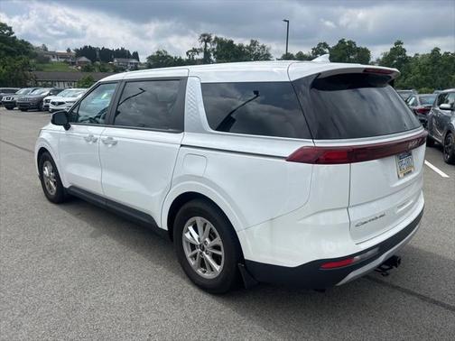 2022 Kia Carnival LXS
