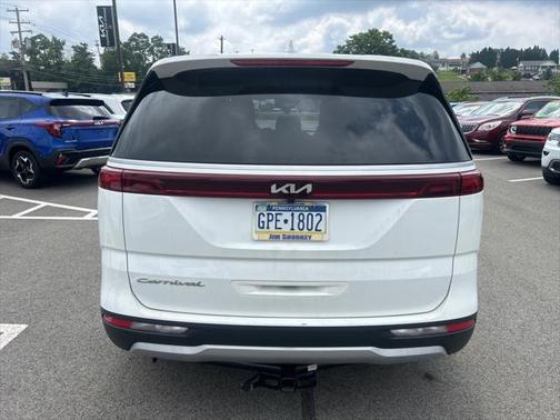 2022 Kia Carnival LXS
