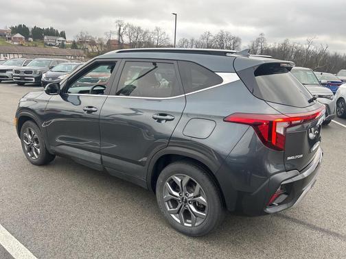 2024 Kia Seltos S
