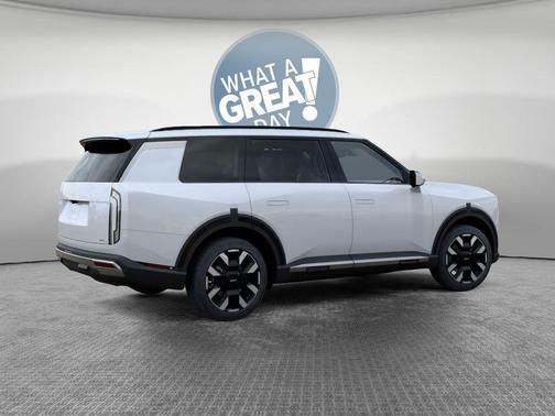 Glacial White Pearl 2027 Kia Telluride S