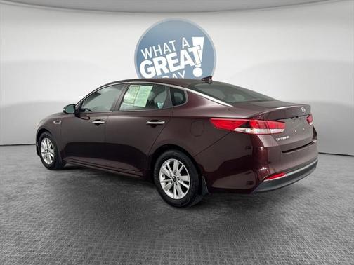 2017 Kia Optima LX