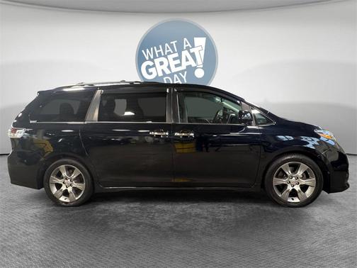 2015 Toyota Sienna SE