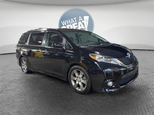 2015 Toyota Sienna SE
