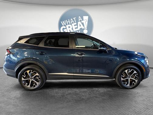 Vesta Blue 2023 Kia Sportage Hybrid EX