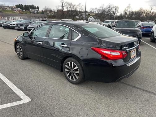 2017 Nissan Altima 2.5 SV