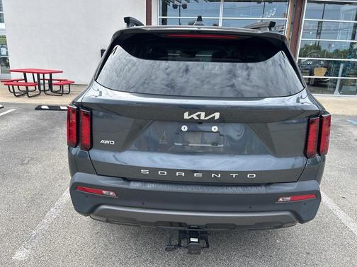 2022 Kia Sorento S