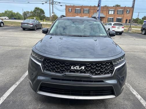 2022 Kia Sorento S
