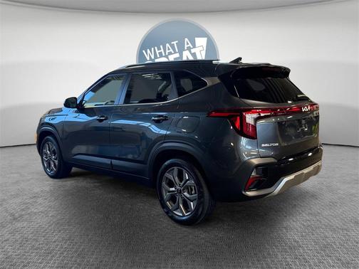 2024 Kia Seltos S