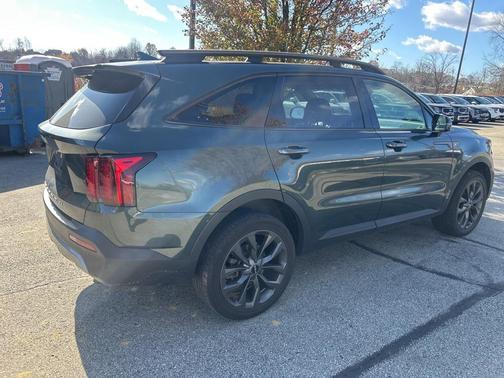 2022 Kia Sorento EX