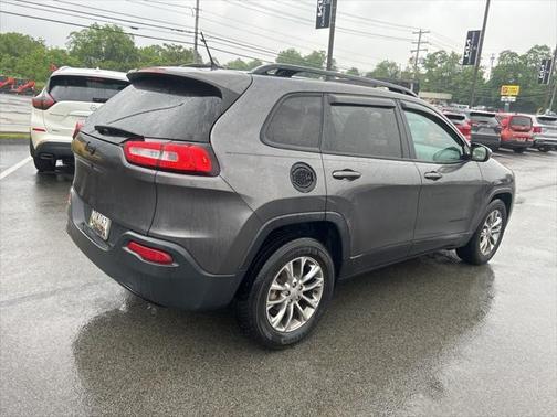 2018 Jeep Cherokee Latitude
