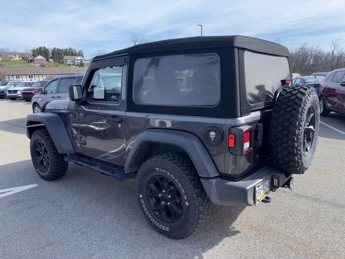Granite Crystal Metallic Clearcoat 2020 Jeep Wrangler Willys 4x4