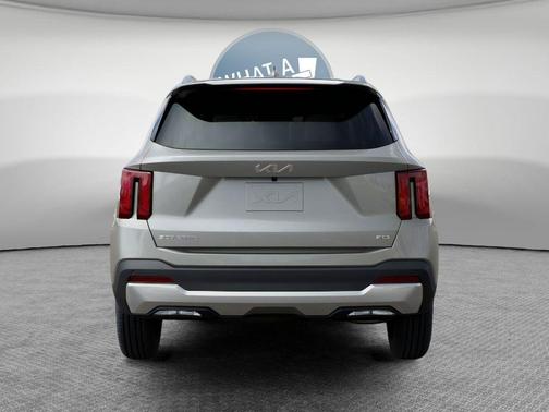 Ivory 2026 Kia Sorento S