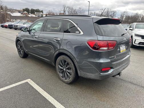 2020 Kia Sorento S