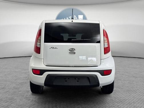 2013 Kia Soul Base