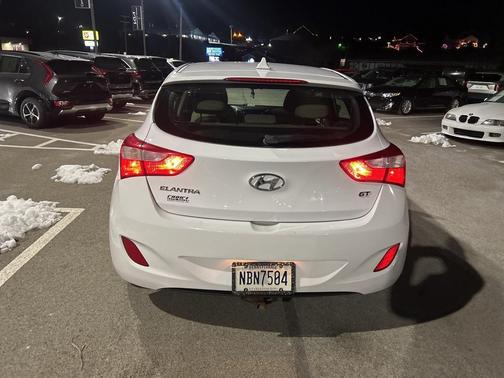 2013 Hyundai Elantra GT Base