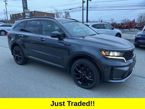 Gravity Grey 2023 Kia Sorento SX