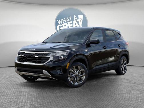 Fusion Black 2026 Kia Seltos LX