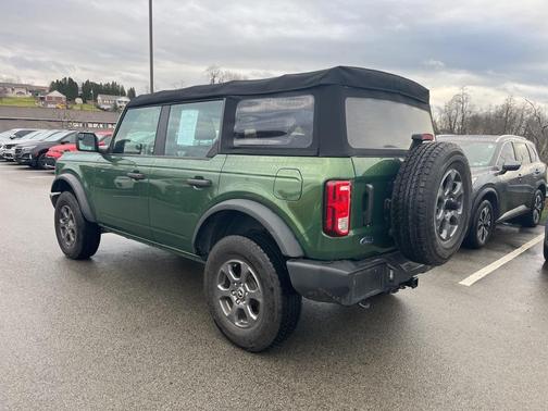 2022 Ford Bronco Base
