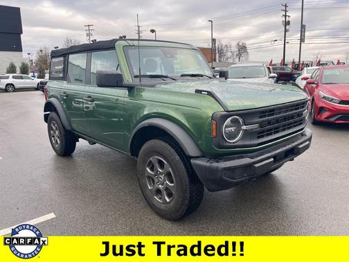 2022 Ford Bronco Base