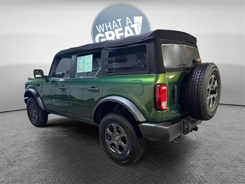 2022 Ford Bronco Base