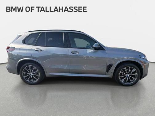 Gray 2024 BMW X5 sDrive40i