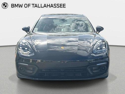2022 Porsche Panamera Base