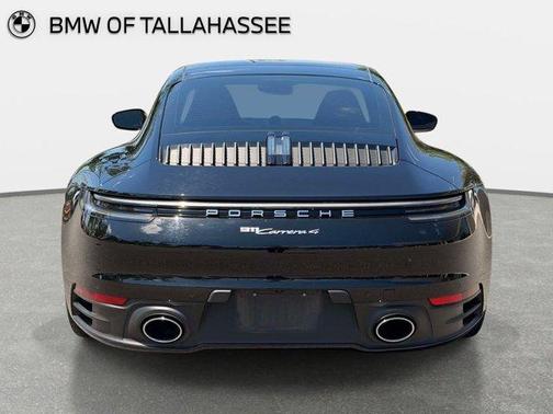 2021 Porsche 911 Carrera 4