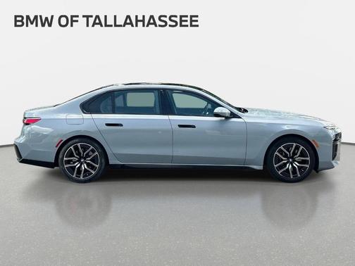 Gray Metallic 2025 BMW 740 i xDrive