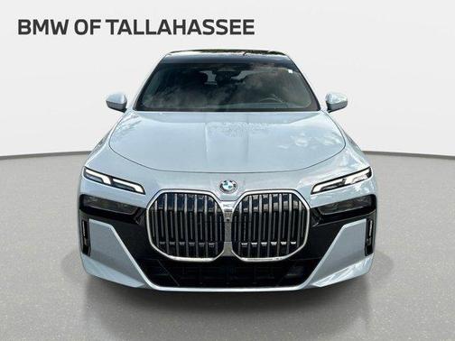 Gray Metallic 2025 BMW 740 i xDrive
