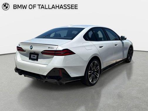 Mineral White Metallic 2024 BMW 540 i xDrive