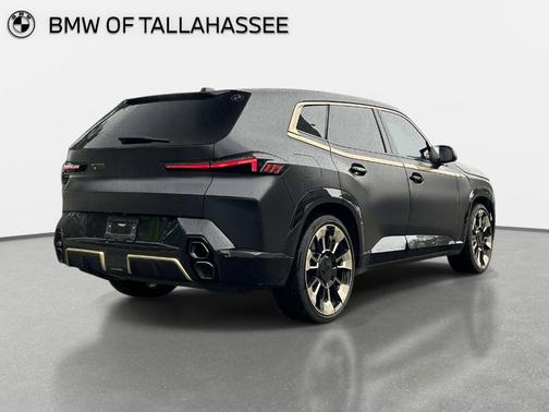 Black Sapphire Metallic 2023 BMW XM Base
