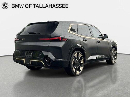 Black Sapphire Metallic 2023 BMW XM Base
