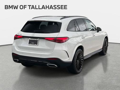 Polar White 2026 Mercedes-Benz GLC 300 Base