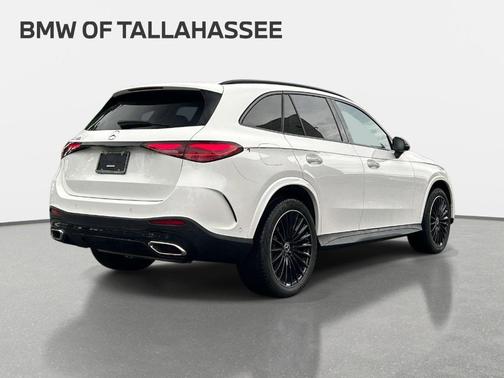 Polar White 2026 Mercedes-Benz GLC 300 Base