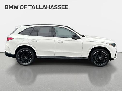 Polar White 2026 Mercedes-Benz GLC 300 Base
