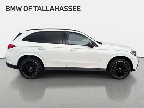 Polar White 2026 Mercedes-Benz GLC 300 Base