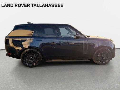 Portofino Blue 2023 Land Rover Range Rover P400 SE