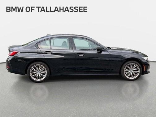Black Sapphire 2023 BMW 330 i