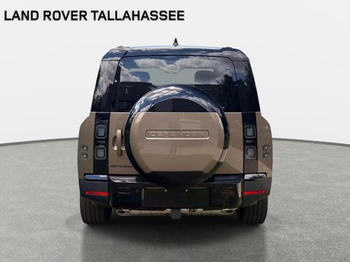 Gondwana Stone 2026 Land Rover Defender P300 S