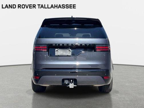Varesine Blue 2026 Land Rover Discovery Dynamic SE