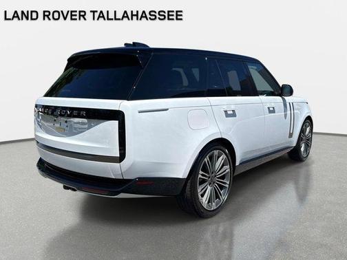 Ostuni Pearl White 2026 Land Rover Range Rover P400 SE