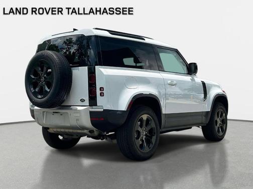 Fuji White 2023 Land Rover Defender 90 S