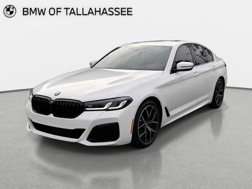 Alpine White 2023 BMW 540 i xDrive