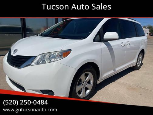 2013 Toyota Sienna LE Auto Access Seat