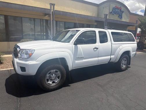 Super White 2015 Toyota Tacoma PreRunner