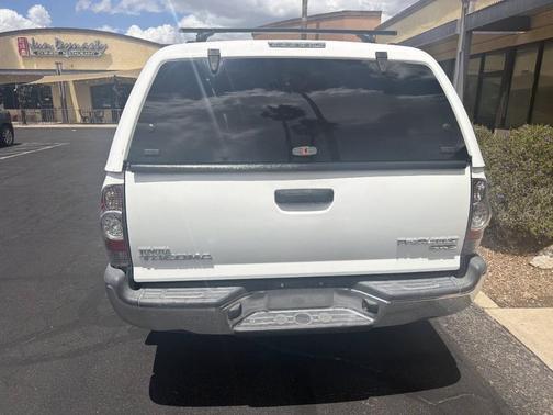 Super White 2015 Toyota Tacoma PreRunner