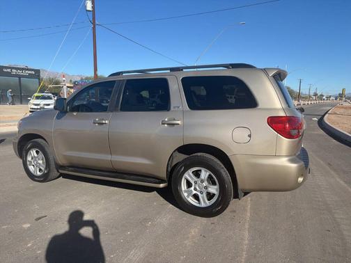 2008 Toyota Sequoia SR5