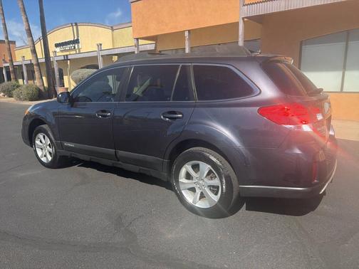 2013 Subaru Outback 2.5i Limited