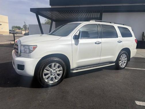 Blizzard Pearl 2015 Toyota Sequoia Platinum