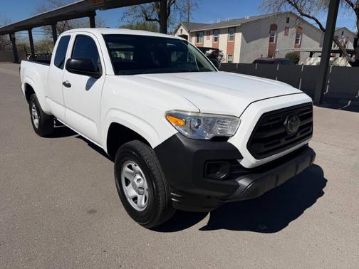 2018 Toyota Tacoma SR